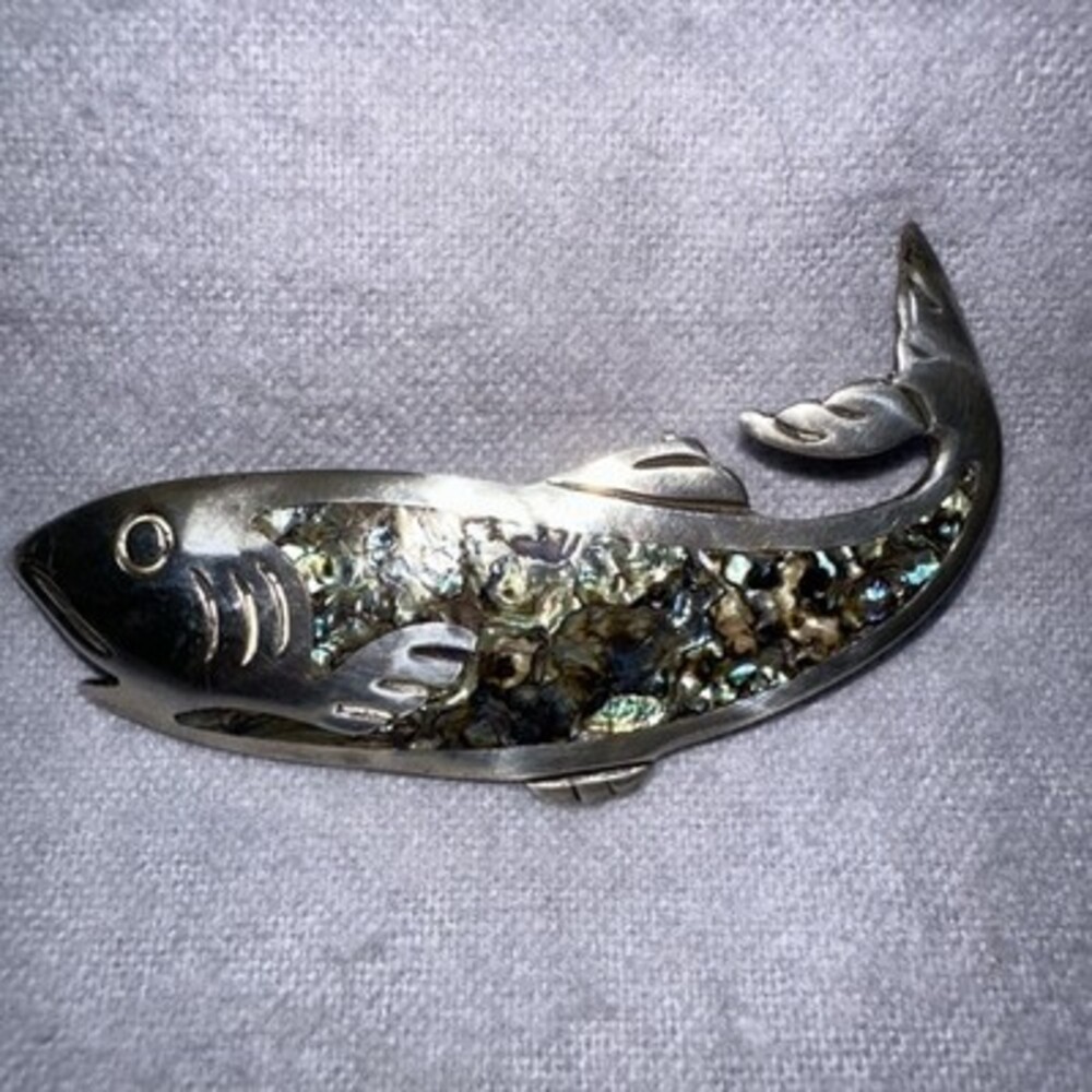 925 Sterling Silver Vntg Mexico Real Abalone Shell Fish Brooch Jose Anton signed
